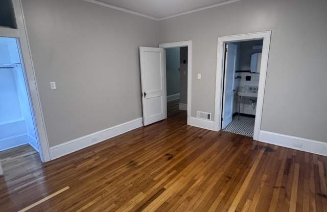 806 Holloway Avenue Gallery 4