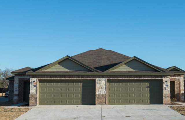 3 BEDROOM DUPLEX LOCATED IN WACO, TEXAS! photos photos