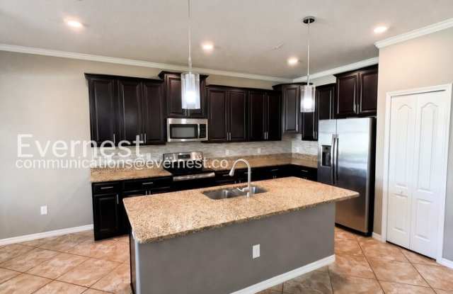 13247 Wellington Hills Gallery 4