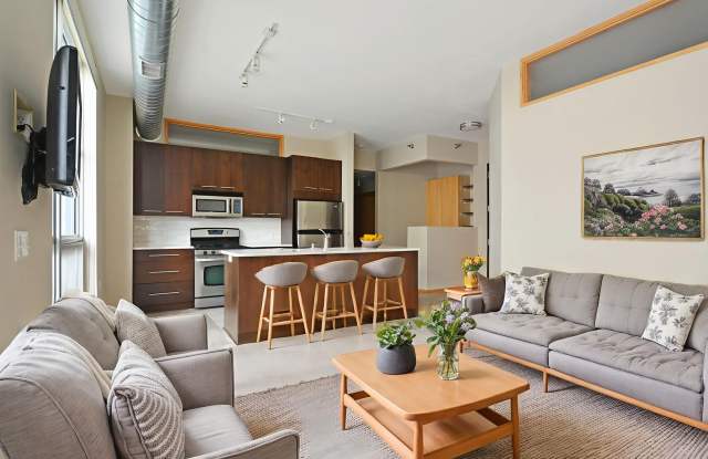 Modern 2-Bedroom Apartment with Private Patio in the Heart of Uptown - 1211 Lagoon Avenue, Minneapolis, MN 55408