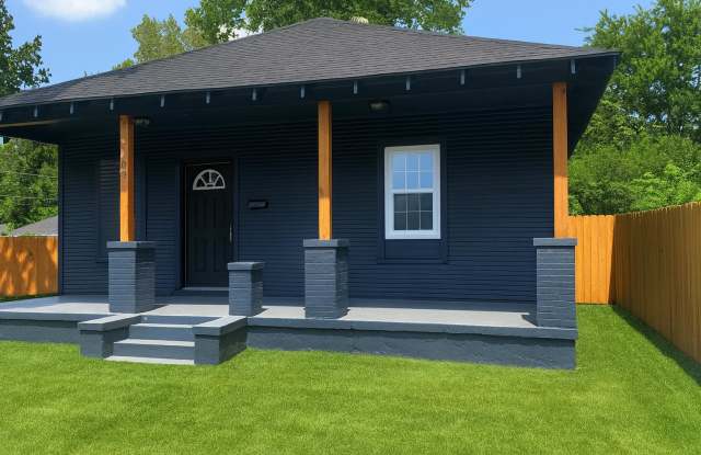 1490 Hugenot Street photos photos