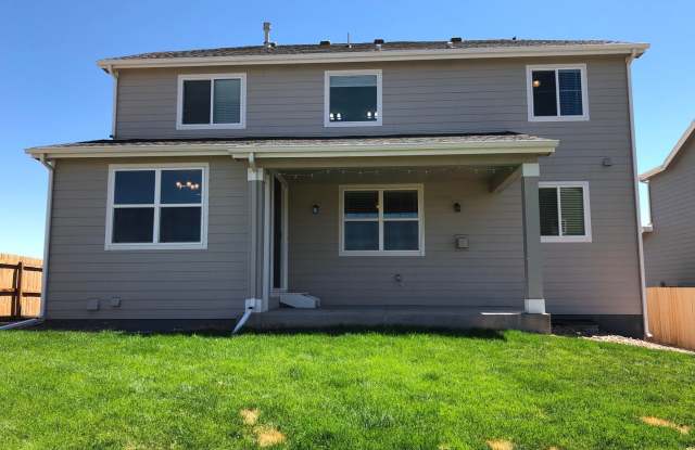 Beautiful 5bd 3.5ba Single Family Home built in 2017, Immaculate, close to schools and shopping. Gallery 4