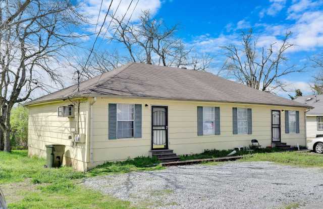 2 Bedroom, 1 Bathroom Duplex in Gallatin! photos photos