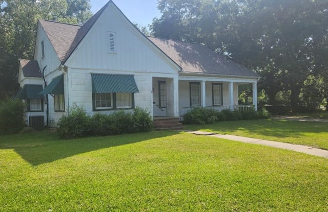 3901 Forest - 3901 Forest Drive, Port Arthur, TX 77642