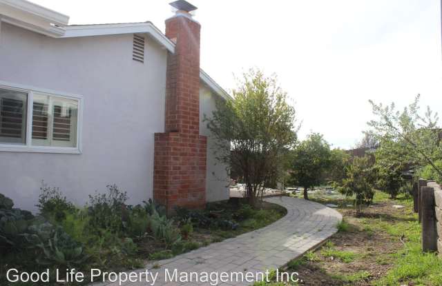 9443 Hornbuckle Dr Gallery 3