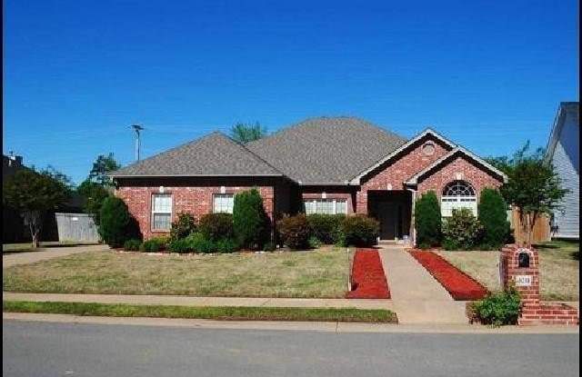3211 Moonlighting Place - 3211 Moonlighting Place, Bryant, AR 72022