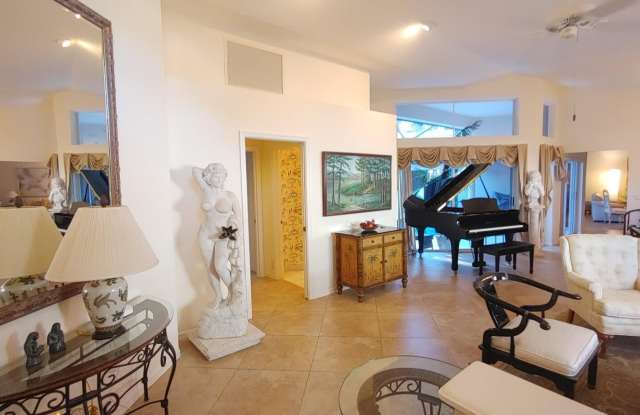 16461 Riverwind Drive Gallery 2