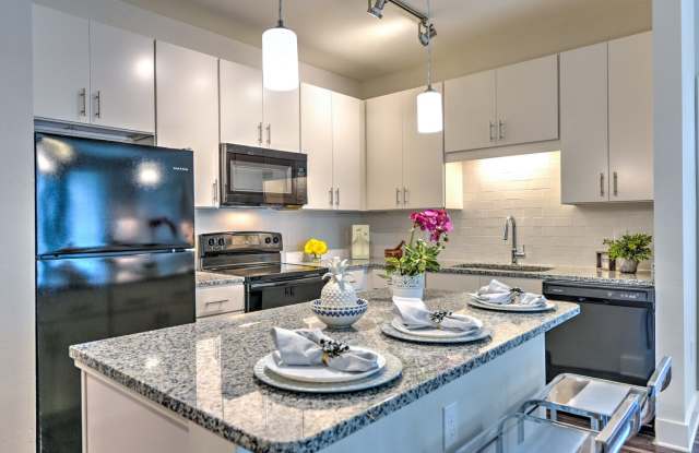 Lumen Luxury Apartments Gallery 3