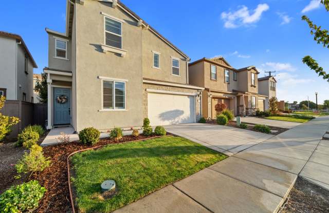 Gorgeous 4 Bedroom 3 bath in Northlake photos photos