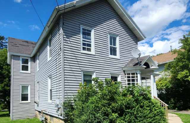 516 Palmer Street - 2 Gallery 1