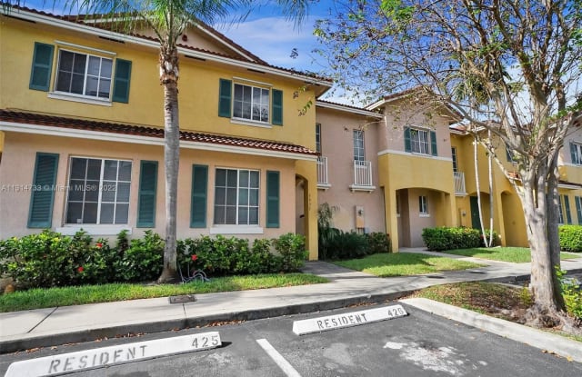 1957 Southwest 60th Avenue - 1957 Southwest 60th Avenue, North Lauderdale, FL 33068
