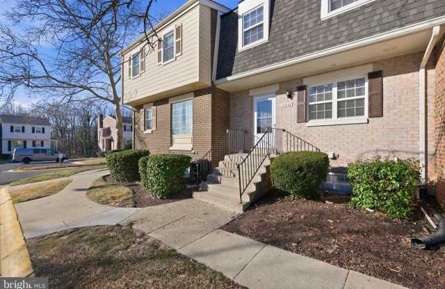 14602 KING LEAR Court unit: 12-146 photos photos