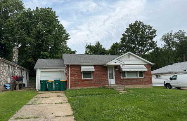 Welcome to this charming 3BD/1BA house in St Louis, MO photos photos Welcome to this charming 3BD/1BA house in St Louis, MO photos photos