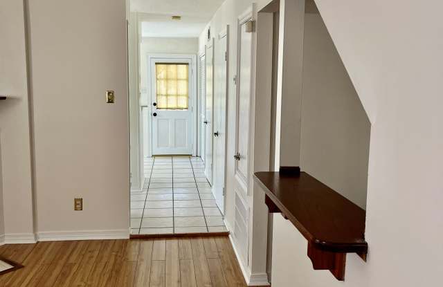 3629 Ridgelake Drive Gallery 2
