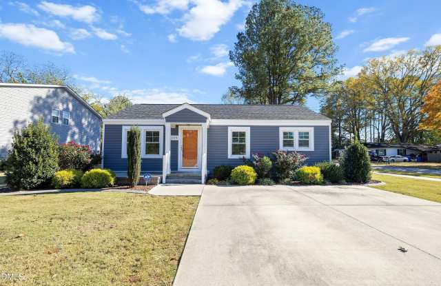 209 S Walnut Street - 209 South Walnut Street, Princeton, NC 27569 209 S Walnut Street - 209 South Walnut Street, Princeton, NC 27569