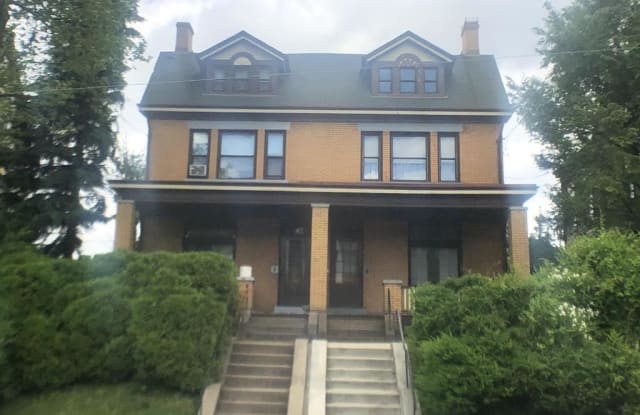1817 Arlington Ave - 1817 Arlington Avenue, Pittsburgh, PA 15210