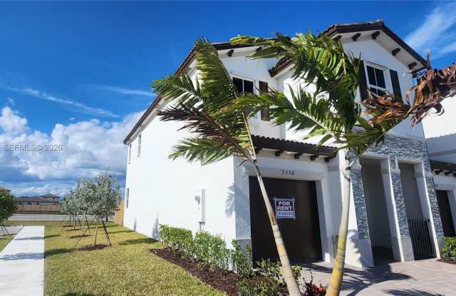 2468 Southeast 24th Terrace photos photos