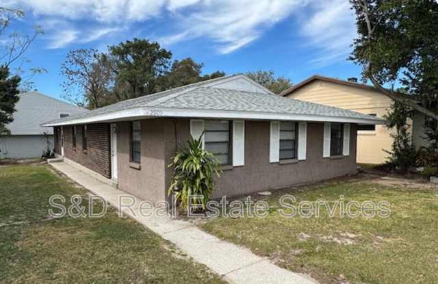 2907 S. Lincoln Ave. photos photos
