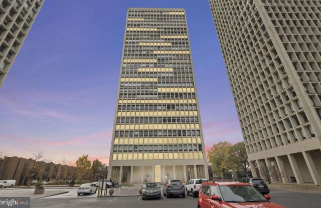 210 LOCUST Street unit: 21E - 210 Locust Street, Philadelphia, PA 19106