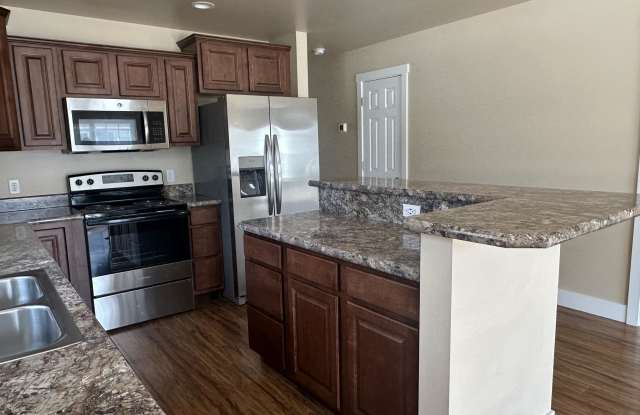 2222 Sierra Vista Circle Gallery 3