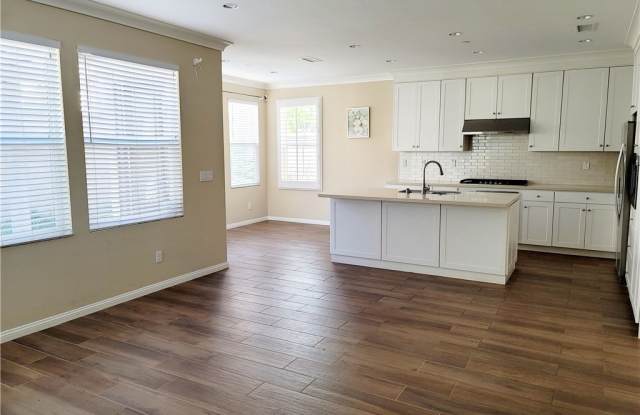 116 Island Coral Gallery 2