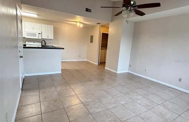 2030 CASCADES Boulevard Gallery 2
