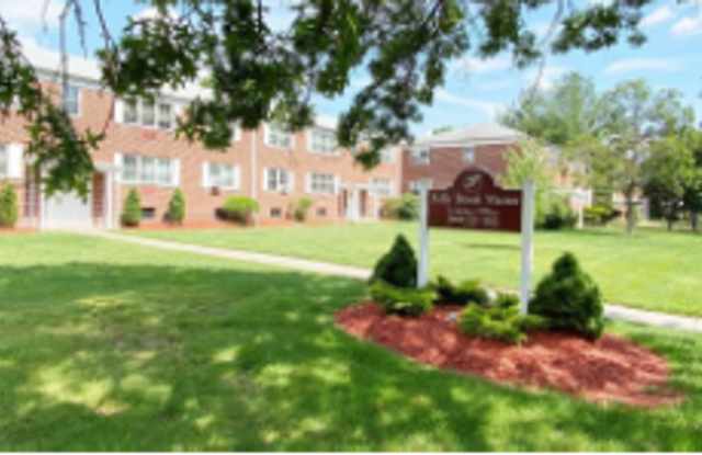 Folly Brook Apartments Gallery 2