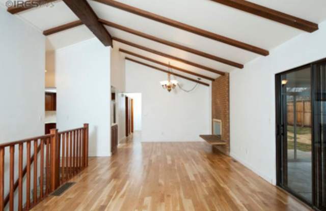 Lovely 4 bed, 3 bath home in Boulder! Available NOW! Gallery 3