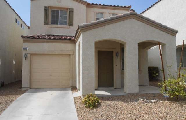 Spacious 2 Bedroom Home near Cactus and Maryland with Community Pool and Playground photos photos