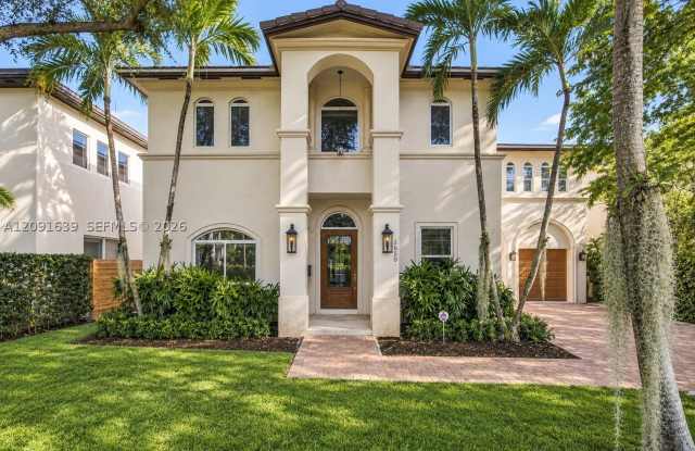 1650 Micanopy Ave Gallery 1