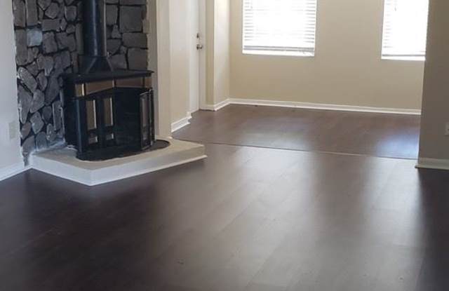 2761 Kimberly Dr Gallery 3