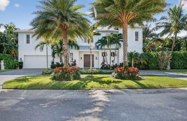 200 NW 10th Street photos photos