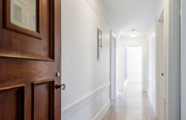 670 Lombard St 5 - 670 Lombard St, San Francisco, CA 94133