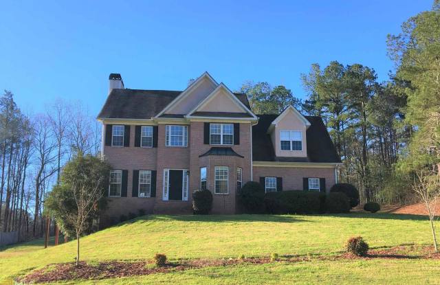 145 Farr Lake Dr - 145 Farr Lake Drive, Tyrone, GA 30290