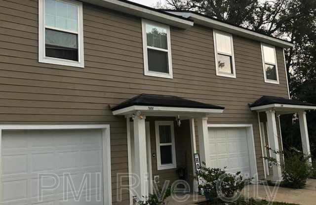 7608 Rain Forest Dr N photos photos 7608 Rain Forest Dr N photos photos