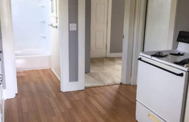 2 bedroom house Gallery 3