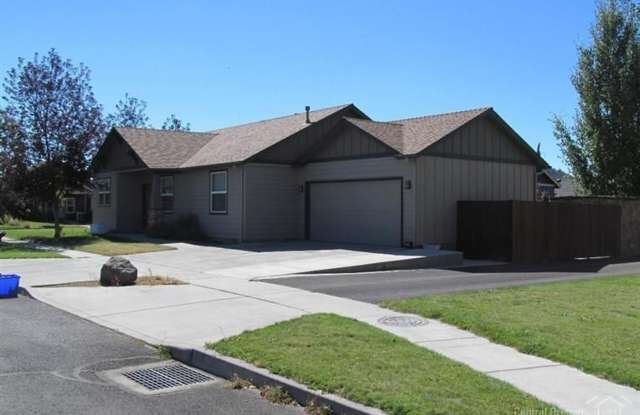 Bright Corner Lot Home! 62593 Hawkview Road photos photos Bright Corner Lot Home! 62593 Hawkview Road photos photos
