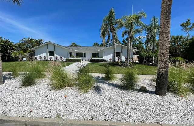 Luxury Annual Rental with Resort-Style Pool on Longboat Key photos photos Luxury Annual Rental with Resort-Style Pool on Longboat Key photos photos