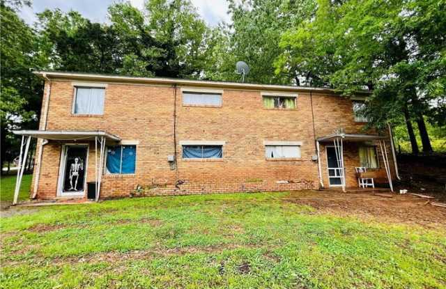 702 Miller Street photos photos