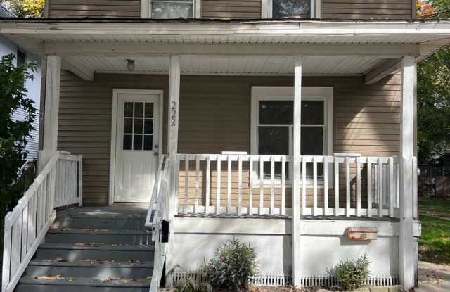 3 Bedroom 1 Bathroom House (move in ready) photos photos