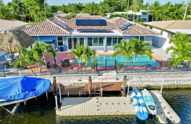 1414 Southeast 6th Street - 1414 Southeast 6th Street, Deerfield Beach, FL 33441