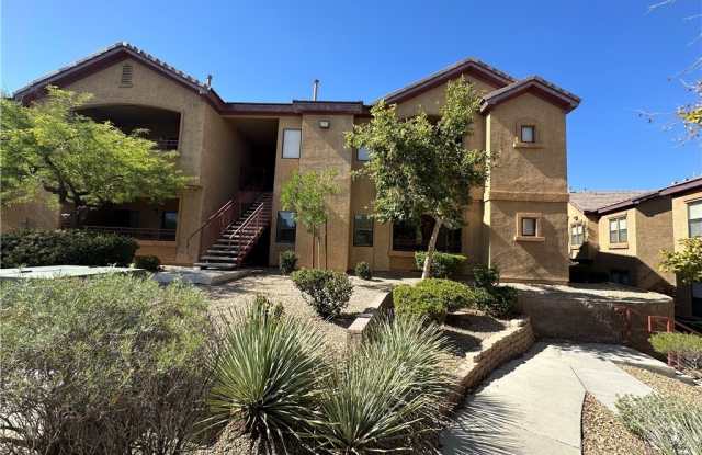 8250 N Grand Canyon Drive photos photos