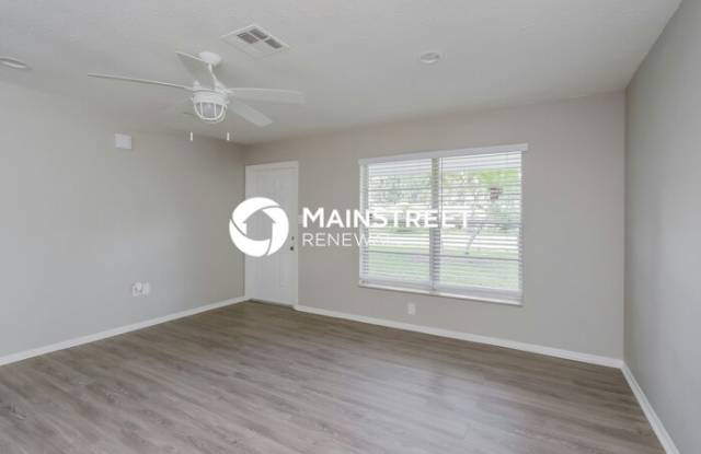 3401 Spainwood Drive Gallery 2