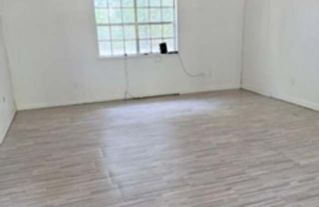 202 Bluebird Lane Gallery 3