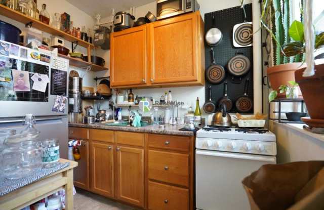 74 Brainerd Rd. Gallery 3