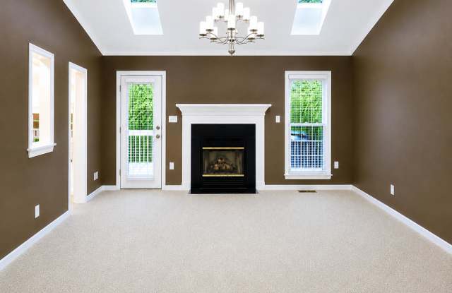 3BDRM/ 2 BATH Single-level home in Fletcher, Lawn care included, Washer/dryer connection- easy commute to Asheville & Hendersonville. photos photos 3BDRM/ 2 BATH Single-level home in Fletcher, Lawn care included, Washer/dryer connection- easy commute to Asheville & Hendersonville. photos photos