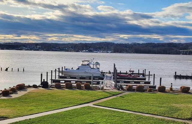 21-B OWENS LANDING Court Gallery 2