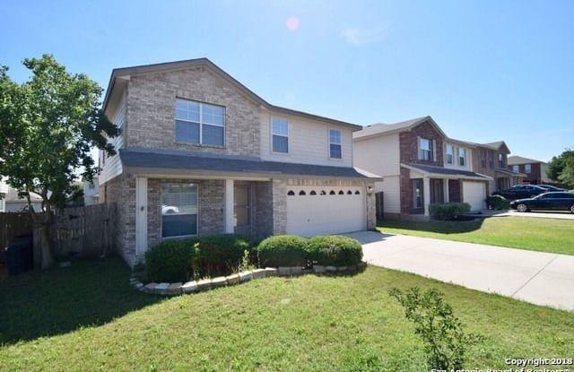 10111 Sparrow Way - 10111 Sparrow Way, Universal City, TX 78148