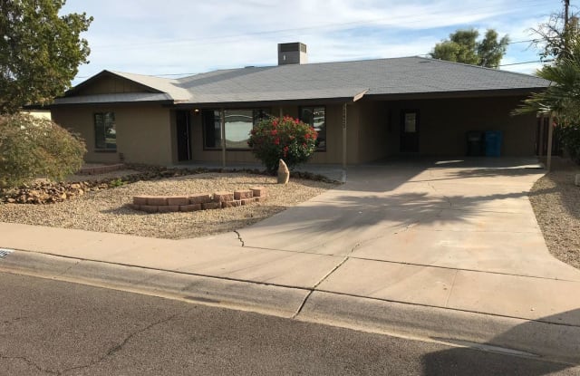 2425 W ANDERSON Avenue - 2425 West Anderson Avenue, Phoenix, AZ 85023