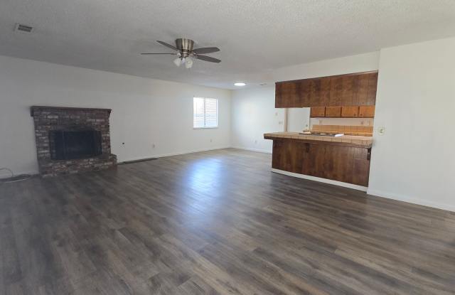 3 BR 2 BA Gallery 4